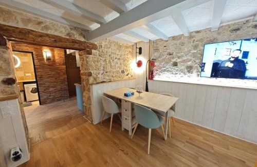 Saint-Jean-de-Gonville Maison | Superbe Studio Roustique