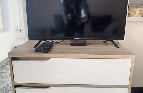 Saint-Quentin Appartement | Superbe Studio Centre Ville Tout équipé Wifi 4pers