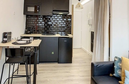 Amiens Appartement | Superbe studio cosy rénové centre-ville 2 pers