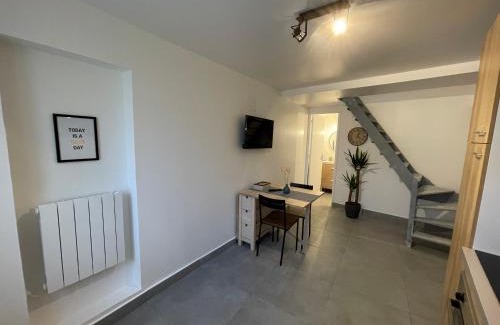 Ozoir-la-Ferriere Appartement | Superbe T3 Duplex proche Paris & Disneyland