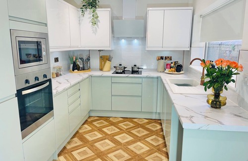 Ormskirk Maison | Superbly Stylish & Spacious 2 Bedroom Home in Ormskirk Town Centre