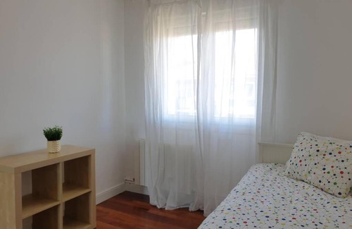 Urduliz Appartement | SUPERBRIGHT APARTMENT close to BEACHES & METRO