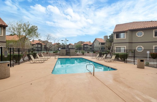 Spring Valley Appartement | Superhost 5 Star ⭐️ Service Spacious 1 Bedroom