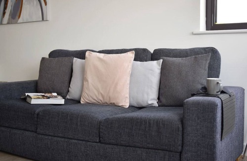 Havering Copropriété | Superior 2 bedroom with balcony in Romford