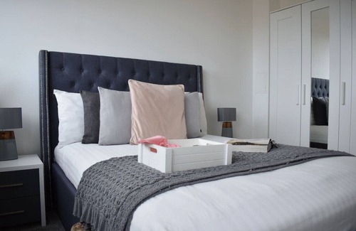 Havering Copropriété | Superior 2 bedroom with balcony in Romford