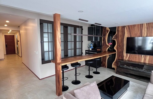 Karon Appartement | Superior 3 Bedroom Apartment 300m to the Sea
