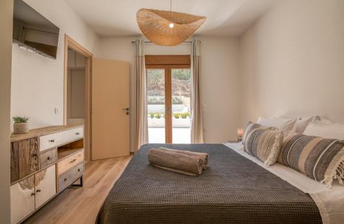 Korfalonas Appartement | Superior Argilos Cottage Private Pool - 300m From the beach