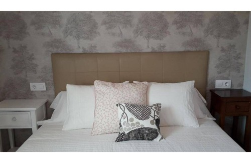 Redondela Appartement | Superior duplex close to the sea and the Camino. Catapeixe Holiday Apartments.