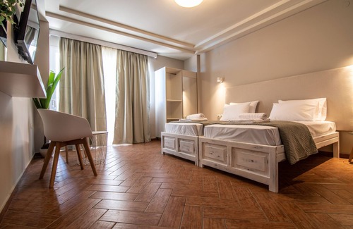 Kato Stalos Hôtel | HÔTEL FRONT DE MER GIROGIALI BEACH