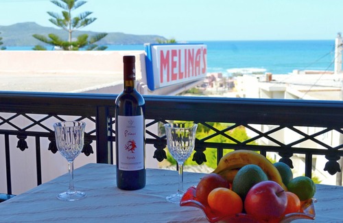 Kato Stalos Appartement | Melina's House -Loft studio, 2-3 pax près de Kato Stalos Beach, Chania West Crete