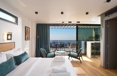 Sykies Appartement | Superior Suite with Sea View