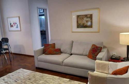 Auxiliadora Appartement | SUPERPRÁTICO-Amplo Apê com Garagem em bairro nobre