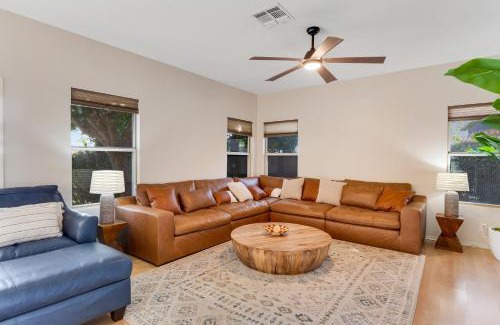 Gilbert Maison | Superstition Hideaway