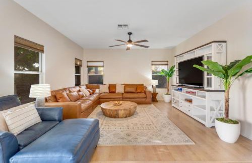 Gilbert Maison | Superstition Hideaway