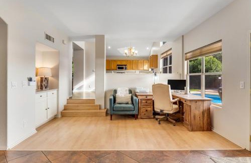 Gilbert Maison | Superstition Hideaway