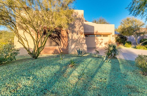 Gold Canyon Maison | Vues épiques de superstition avec Casita privée, piscine chauffée et spa!