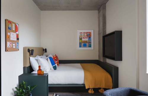 Williamsburg Hôtel | Supreme Queen Room at Penny Williamsburg, Pet-friendly Property