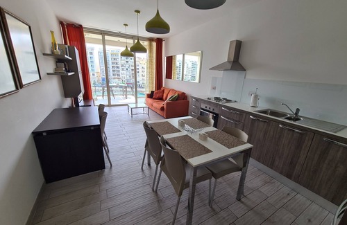 Paceville Appartement | Supreme Seafront 1 Bedroom Apartment in St.Julian's