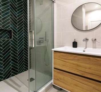 Notre-Dame du Mont Appartement | Suprenant T2 entièrement refait avec gout