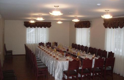 Aukstadvaris Maison | Suraučių Svečių Namai