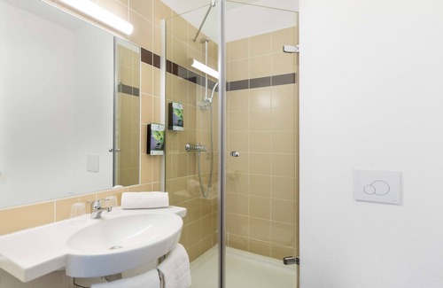 Saint-Amand-les-Eaux Hôtel | Sure Hotel by Best Western Saint-Amand-Les-Eaux