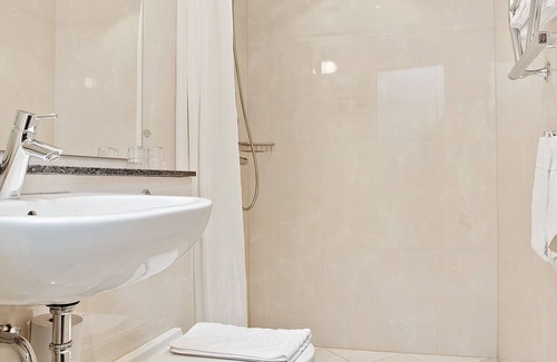 Centrum Hôtel | Sure Hotel by Best Western Allen