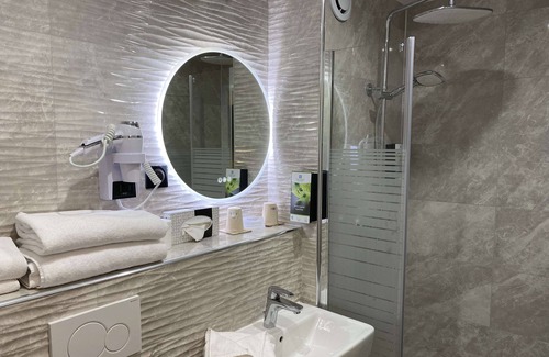 Saint-Brice-Courcelles Hôtel | Sure Hotel by Best Western Reims Nord