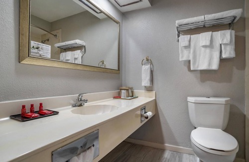 Greenwood Hôtel | SureStay Plus Hotel by Best Western Greenwood