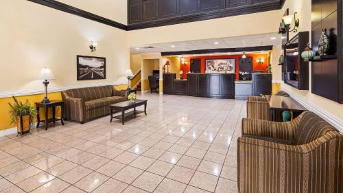 Alvin Hôtel | SureStay Plus Hotel by Best Western Alvin