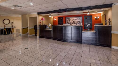 Alvin Hôtel | SureStay Plus Hotel by Best Western Alvin