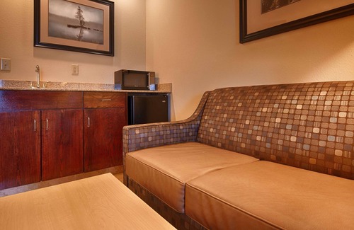 Roanoke Rapids Hôtel | SureStay Plus Hotel by Best Western Roanoke Rapids I-95