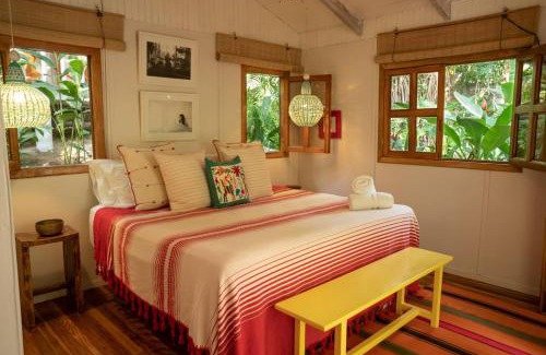 Playa Santa Teresa Maison | Surf Casitas - Mid Tide Bungalow