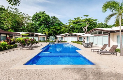 Tamarindo Maison | Surf Haven: Stylish Avellanas Beach Villa