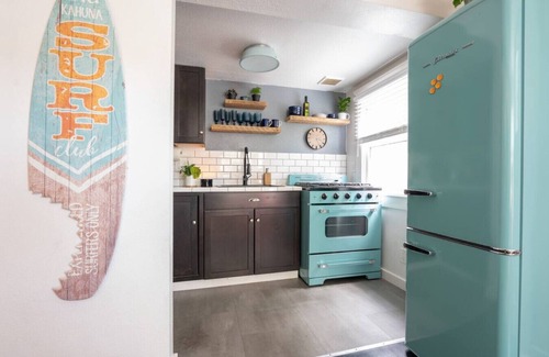Golden Hill Appartement | Surf's Up Paradise Apartment
