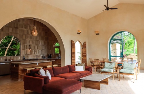 San Juan del Sur Villa | Surf, Sun, Serenity! Luxury Private NEW Villa w/ Pool, Ocean and Valley Views.