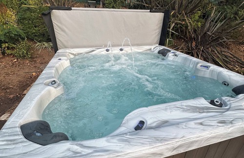 Fallbrook Maison | Surf, Wine, Vineyard, Beach Lovers