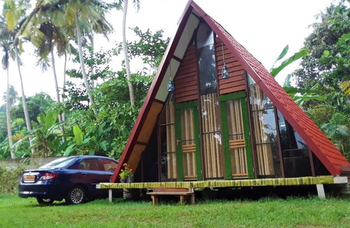 Matara Cabine | SURFING BEE ECOLY CABANA