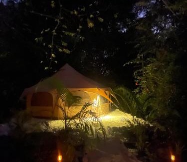 Mal Pais Autre | SurFreak Backyard Glamping CoWorking Experience