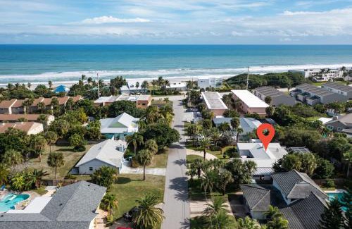 Melbourne Beach Maison | Surfs Up - Retreat At The Beach With Heated Pool