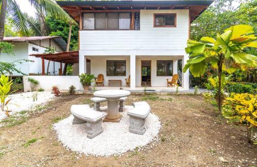 Mal Pais Maison | Surfside Apartments - Mal Pais