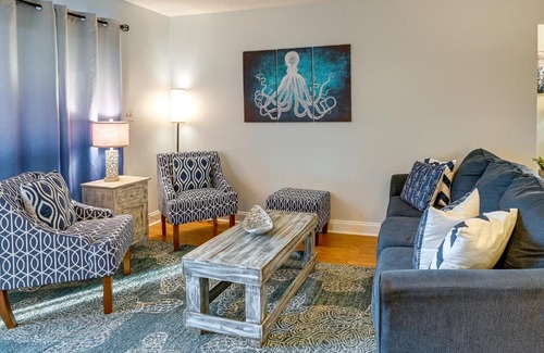 Long Bay Estates Appartement | Surfside Beach Condo with Ocean Access and Balcony!