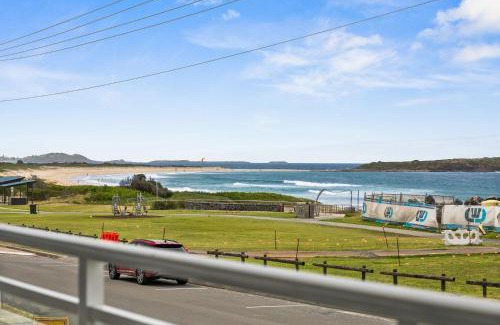Warilla Maison | Surfside Solace