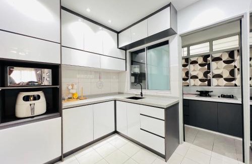Kampung Pantai Dalam Appartement | Suria Pantai Residency Kuala Lumpur