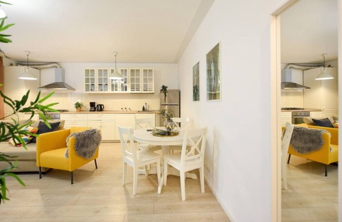 Aviatiei Appartement | SURPRESA | Aviatiei 1 BR with Parking included