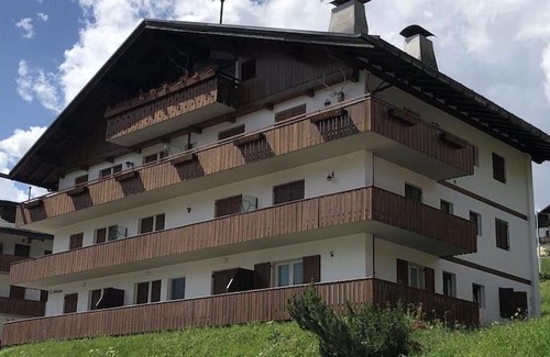 Cortina d'Ampezzo Appartement | Surrounded by a breathtaking panorama! Cortina 4+2 beds, two bathrooms on two floors