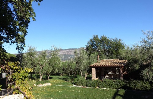 Spigno Saturnia Maison | Entouré de verdure à 10 minutes de la mer (chalet Malva)