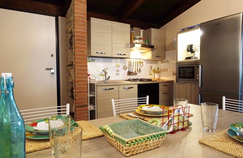 Spigno Saturnia Maison | Entouré de verdure près de la mer (Rosa cottage)