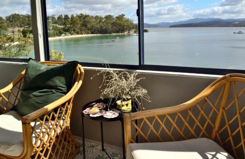Surveyors Bay Maison | Surveyor's Cottage