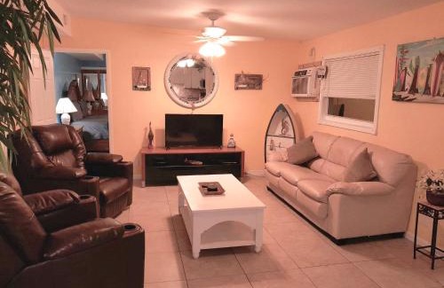 Greenacres Appartement | Susan and Ledif's Tropical Hideaway