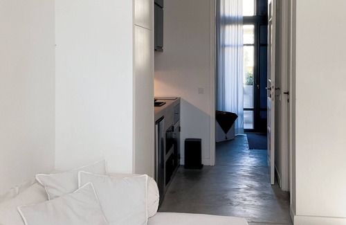 Petralona Appartement | Susanna Apartment 2 - Your lovely home in the vibrant center of Athens